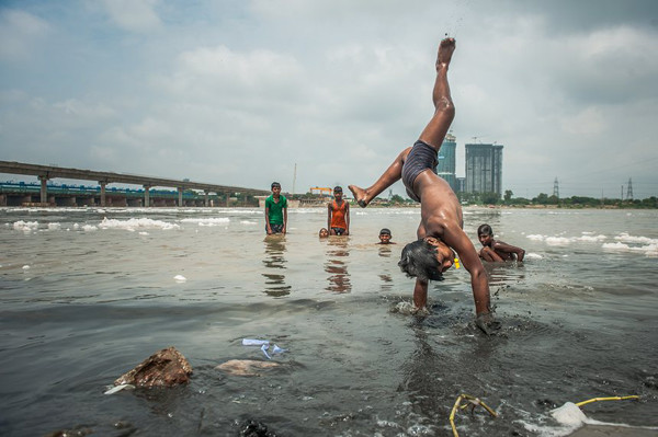 Ô nhiễm sông đe dọa tính mạng của 323 triệu người