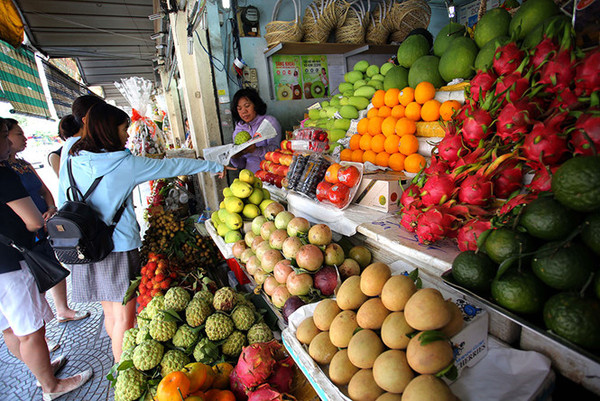 Chi 31 tỉ đồng mỗi ngày nhập trái cây Thái