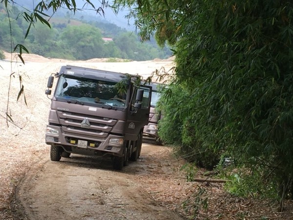Lào Cai: Mập mờ cấp giấy phép khai thác khoáng sản