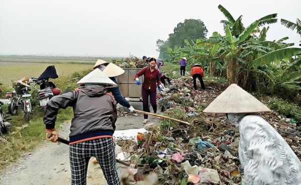 Thái Bình: Xã Đông Động nhiều biện pháp xử lý rác thải nông thôn