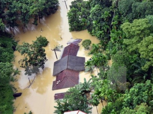 Sri Lanka đối mặt tình trạng khan hiếm nước sạch do hậu quả mưa lũ