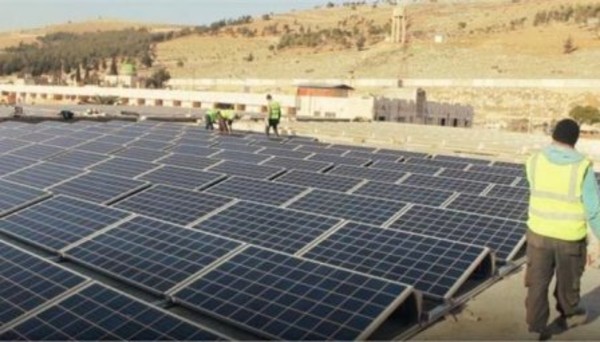 Bệnh viện năng lượng mặt trời đầu tiên bắt đầu vận hành ở Syria