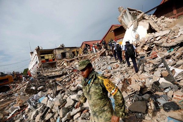 Động đất tại Mê-hi-cô, ít nhất 61 người chết