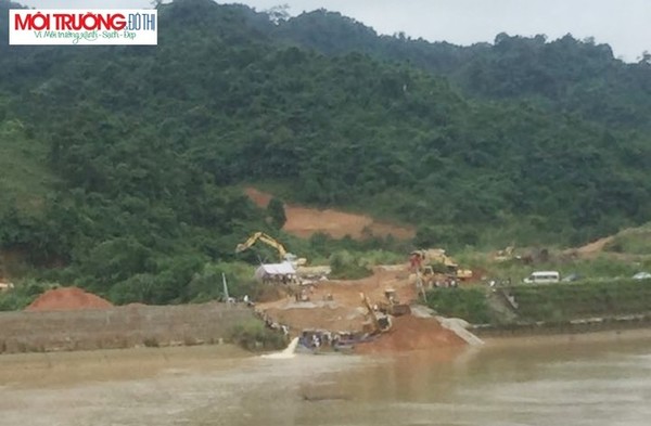 Vụ sập cầu đang xây tại Tuyên Quang: Đã tìm thấy 3 thi thể nạn nhân