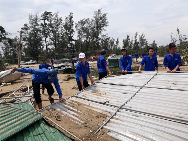 Một số hình ảnh về thiệt hại và khắc phục sau bão số 10 tại Nghệ An