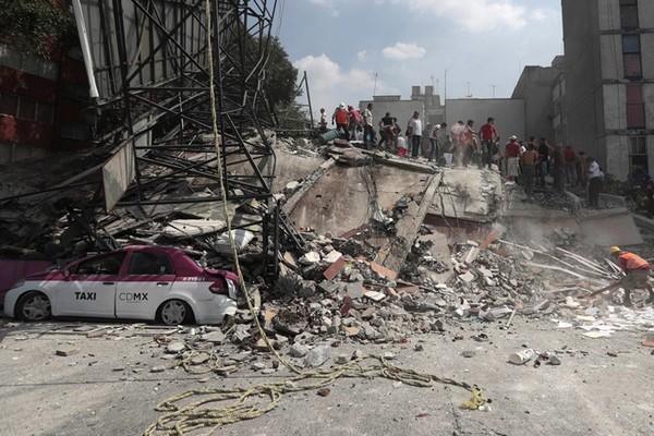 Mexico: Số người thiệt mạng vì động đất 7,1 độ Richter đã tăng lên