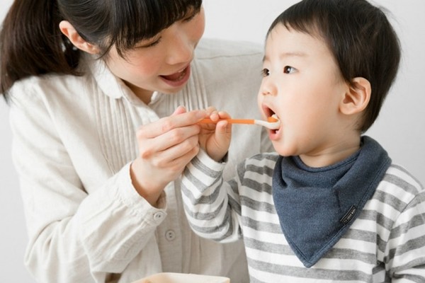 6 bí quyết của người Nhật giúp cha mẹ chăm con khỏe mạnh, thông minh