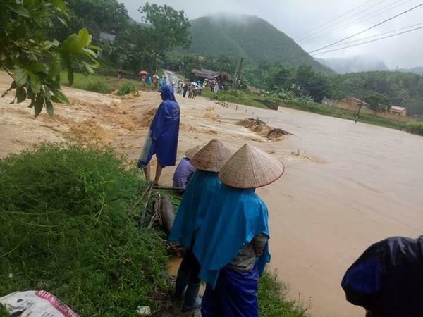 Mưa lớn kéo dài gây thiệt hại nặng nề cho tỉnh Phú Thọ