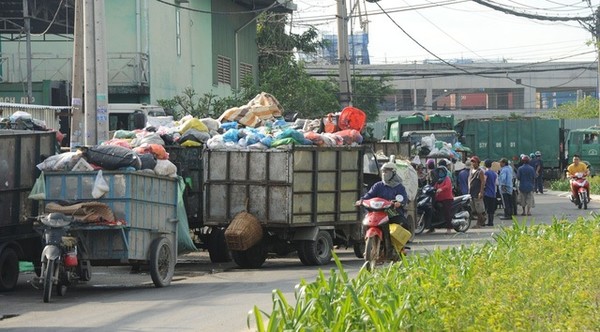 PGĐ Sở TN&MT TP.HCM: 'Người dân sẽ phải tiếp tục sống chung với rác'