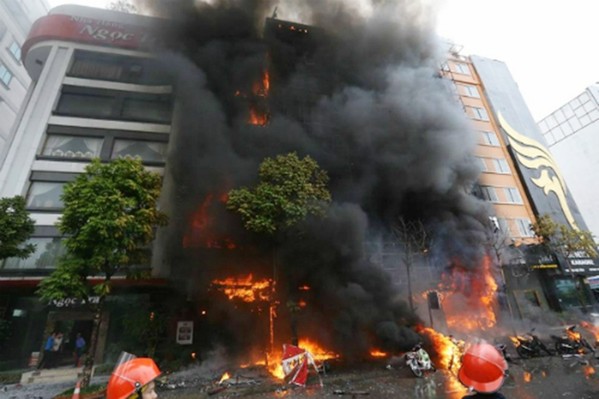 Đề nghị truy tố chủ quán karaoke bị cháy khiến 13 khách tử vong