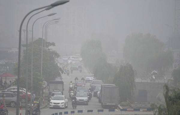 Khắc phục ô nhiễm môi trường không khí: Việc làm cấp bách