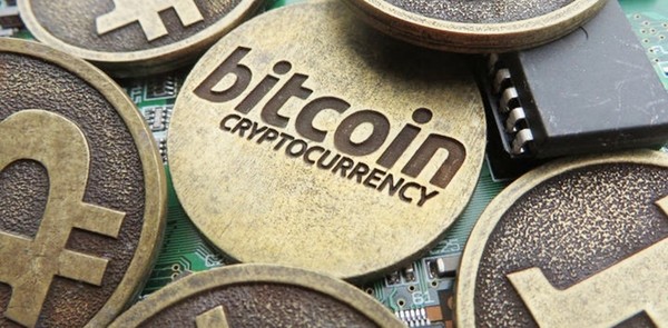 Giá bitcoin hôm nay 15/11: Thông tin trái chiều, bitcoin đi ngang