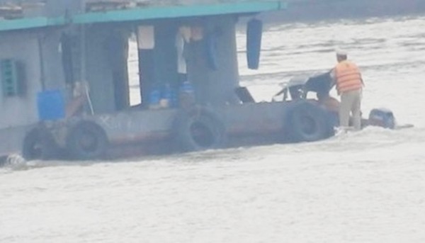 Phú Thọ: Pha 'kiểm tra thần tốc' của CSGT đường thuỷ trên sông Lô