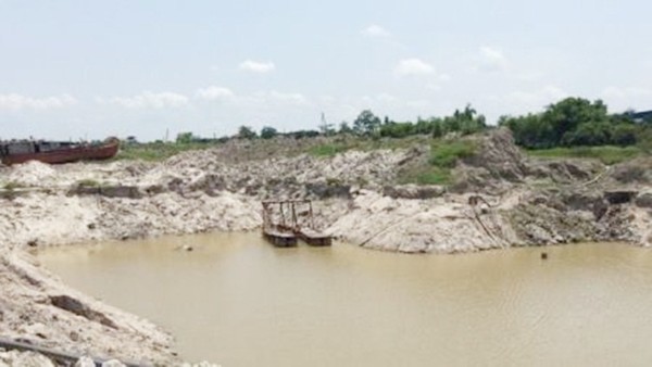 Dự án nạo vét hồ chứa nước Bình Giang đi ngược chỉ đạo của tỉnh?