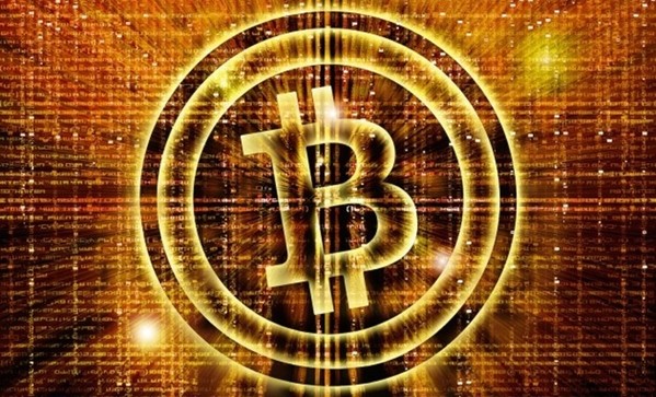 Giá bitcoin hôm nay 8/12: 'Cơn điên' chưa dứt