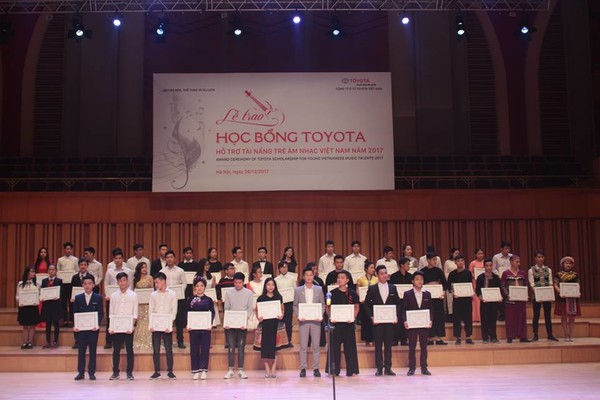 Lễ trao học bổng Toyota hỗ trợ tài năng trẻ âm nhạc Việt Nam 2017