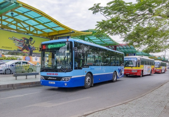 Hà Nội: Cần có cơ chế hấp dẫn để khuyến khích người dân đi xe buýt