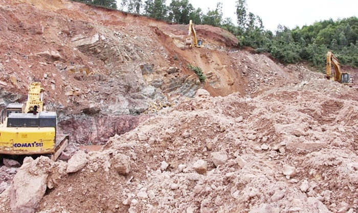 Quảng Nam tăng cường xử lý tình trạng khai thác khoáng sản trái phép
