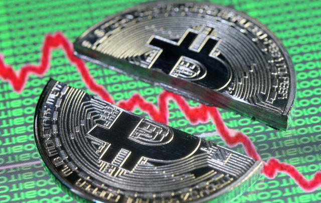 Giá Bitcoin ngày 18/1: Giảm “sốc” không phanh