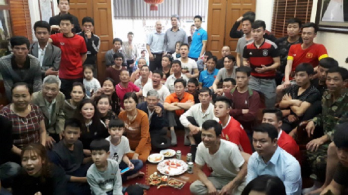 Cảm xúc vỡ tung ở quê nhà tuyển thủ U23 Nguyễn Quang Hải