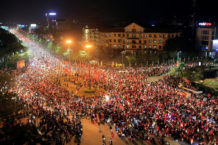 Đêm không ngủ với khát vọng Bóng đá Việt Nam