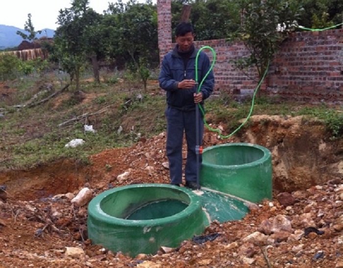 Xây nắp hầm biogas: Giải pháp hiệu quả giảm thiểu ô nhiễm môi trường