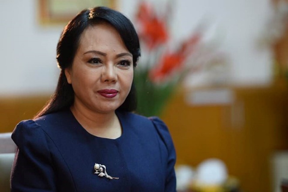 Danh sách giáo sư không có tên Bộ trưởng Bộ y tế Nguyễn Thị Kim Tiến