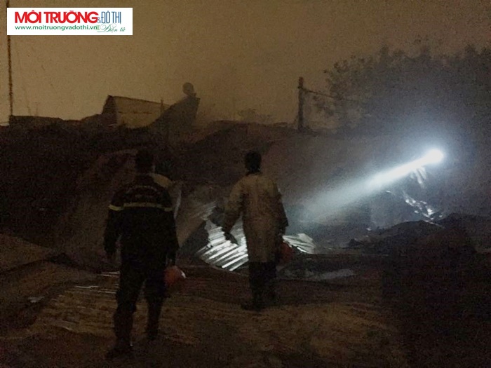 Chưa xác định thiệt hại trong vụ cháy ở làng nghề Triều Khúc