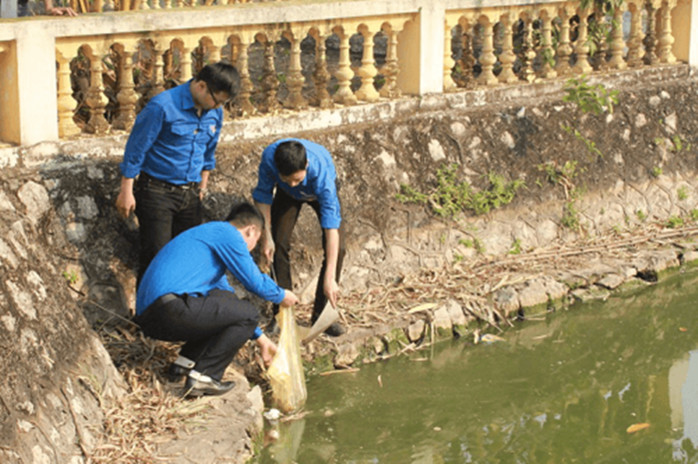 Tin môi trường ngày 22/3: Ra quân làm sạch hồ Phú Diễn