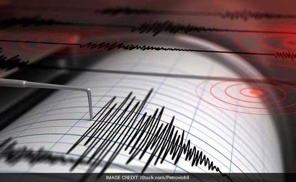 Indonesia động đất 6,4 độ richter gây cảnh báo sóng thần