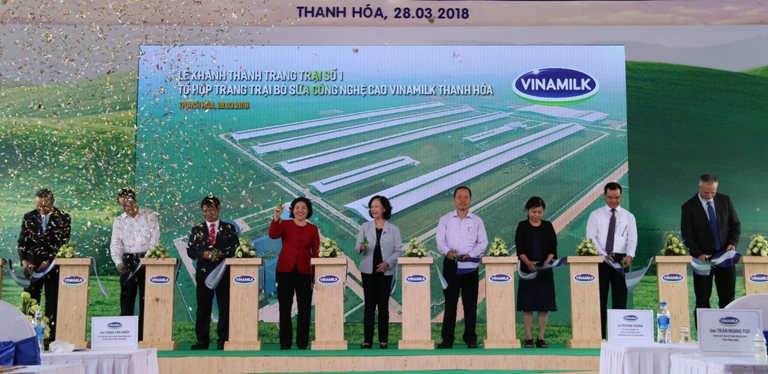 Khánh thành trang trại số 1 thuộc trang trại bò sữa công nghệ cao Vinamilk Thanh Hóa