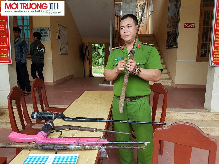 Quảng Nam: Vận động người dân giao nộp hơn trăm khẩu súng tự chế