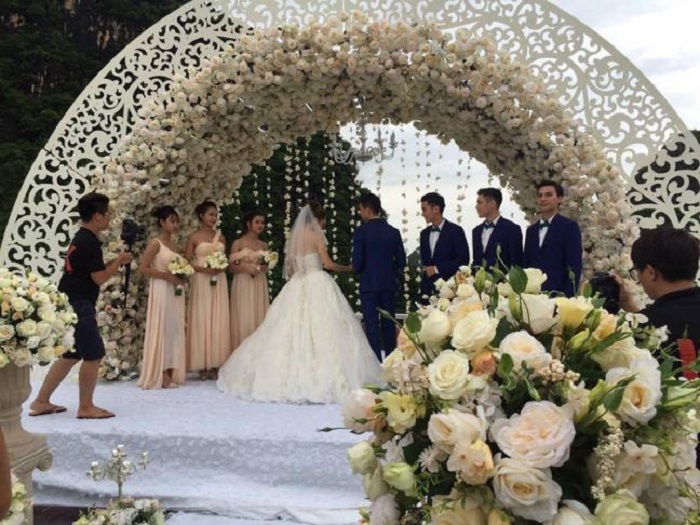 Hà Nội cấm cán bộ tổ chức lễ cưới ở khách sạn 5 sao