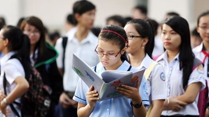 Phụ huynh băn khoăn với kế hoạch thi vào lớp 10 ở Hà Nội từ năm 2019