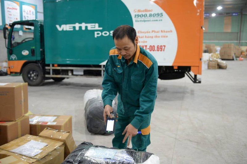 Bị tố tráo hàng, Viettel post thừa nhận do nhân viên nghiệp vụ yếu