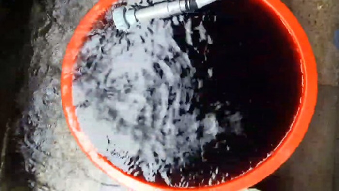 Thanh Hóa: Nhà máy nước sạch... cấp nước bẩn cho dân?