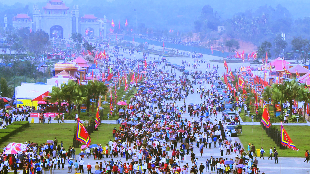 Hơn 3 triệu lượt khách về Giỗ Tổ Hùng Vương trong 4 ngày khai hội