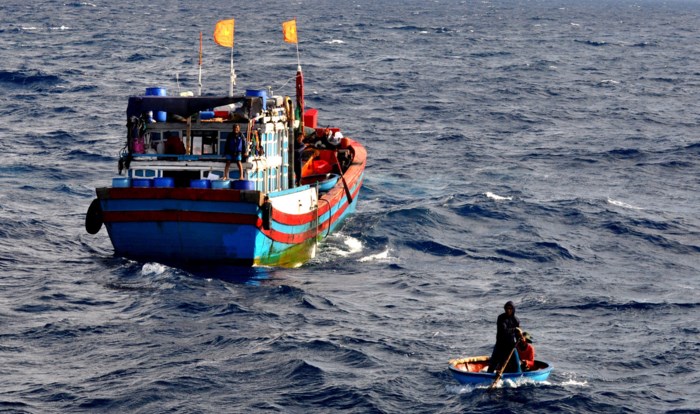 Cà Mau: Tìm thấy thi thể ngư dân mất tích trên biển