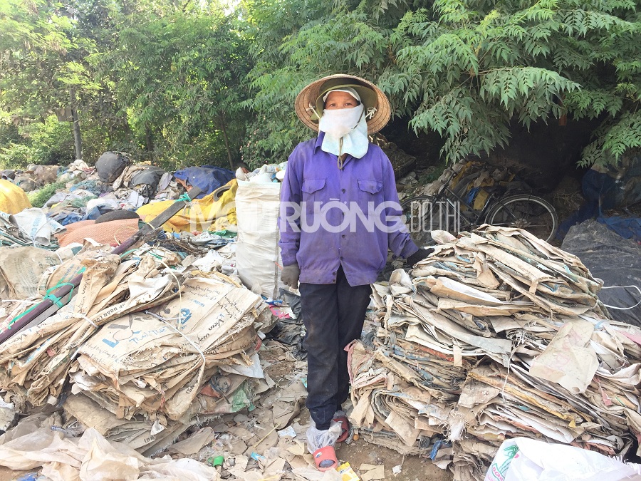 Nhọc nhằn những phận đời sống nhờ bãi rác ở Đà Nẵng