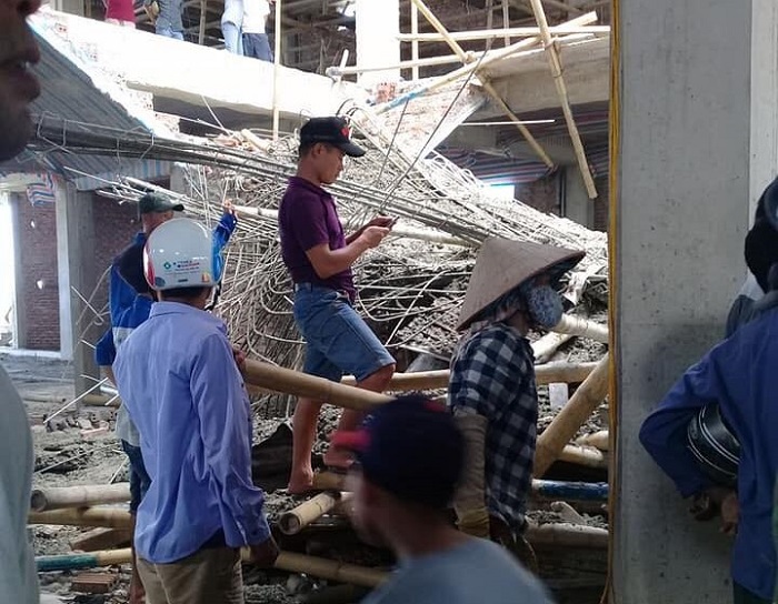 Sập giàn giáo công trình ở Nam Định, ít nhất 1 người chết