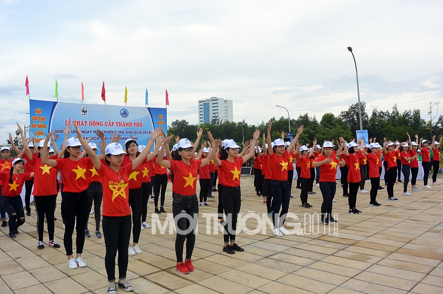 Đà Nẵng: Hơn 1500 người ra quân hưởng ứng 'Ngày Môi trường thế giới'