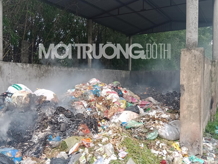 Duy Tiên (Hà Nam): Bất cập trong thu gom, xử lý rác thải ở nông thôn