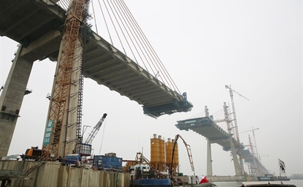 Quảng Ninh thay thế nhà thầu chậm tiến độ thi công cầu Bạch Đằng