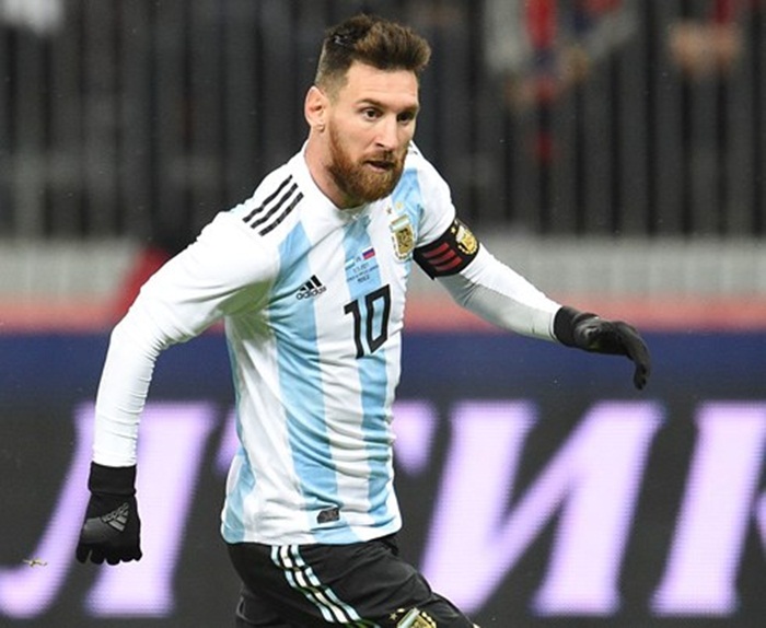 “Gặp Iceland, Messi khó lập Hattrick như Ronaldo”