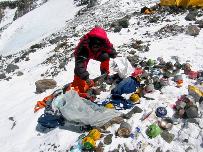 Tin MT ngày 18/6: Đỉnh Everest thành núi rác trên cao của thế giới