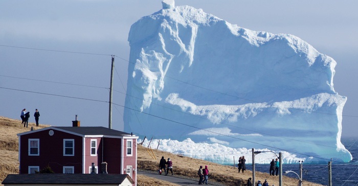Ý tưởng điên rồ: Xẻ băng Nam Cực giải hạn cho Nam Phi
