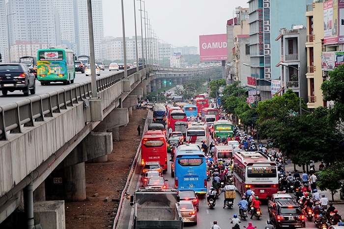 Bất thường cấp phép cho bến xe “tạm”… 50 năm tại Hà Nội
