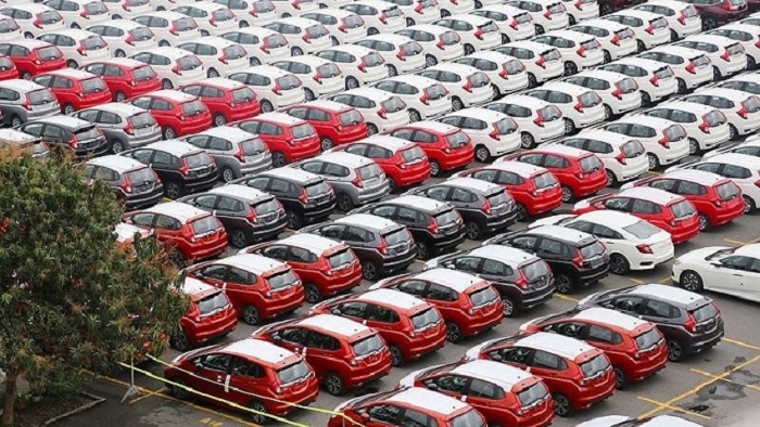 Hàng loạt ô tô nhập khẩu “biến mất” tại Việt Nam vì Nghị định 116