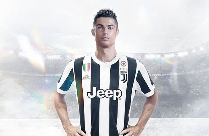 NÓNG: Ronaldo chính thức gia nhập Juventus với giá 105 triệu euro