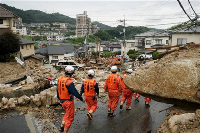 Bão chồng bão “siêu tốc” khiến Nhật Bản thương vong lớn